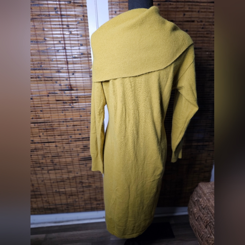 Outlander Green Sweater Dress - Picture 9 of 10